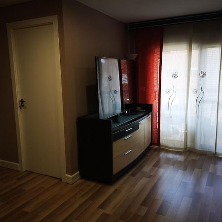 Apartament Habitacion Individual Walencja Zewnętrze zdjęcie